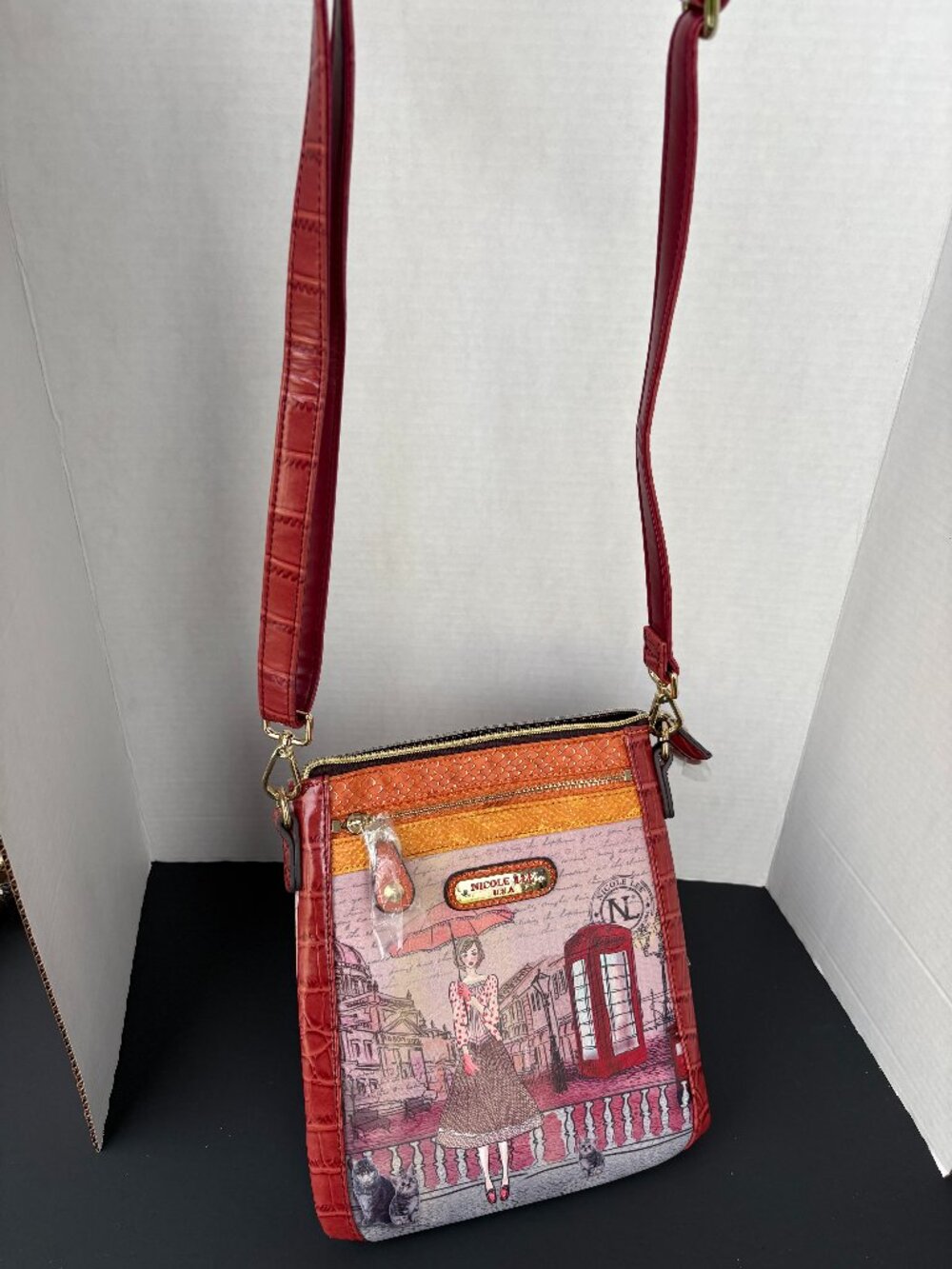 Nicole Lee USA London Telephone Booth Crossbody Bag PRT3340 Rare NWT